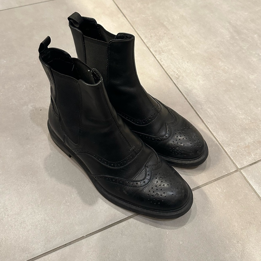 Vagabond Amina Chelsea Boot